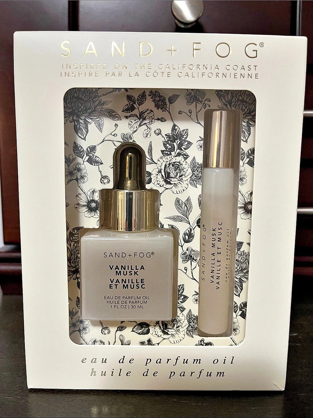 SAND + FOG Vanilla Musk Eau de Parfum Oil Dropper and Roller Set